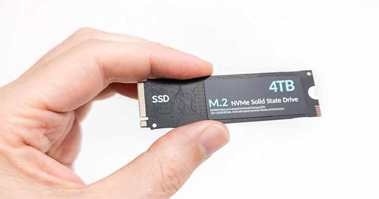 SSD máy tính là gì? Tìm hiểu chi tiết cấu tạo, lợi ích và cách lựa chọn SSD phù hợp