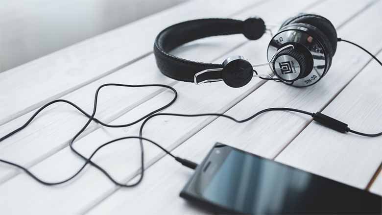 Cách tải nhạc về điện thoại không cần app cực nhanh và dễ